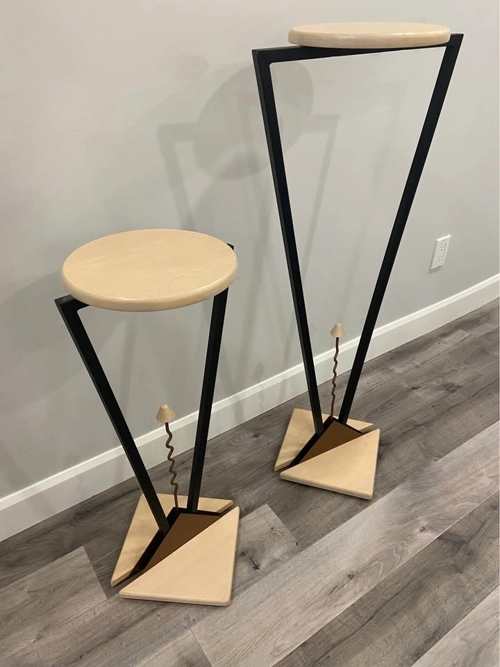 2 Decorative Stands - photo 2