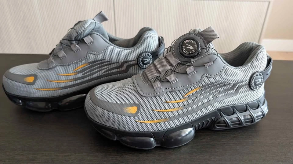 Brand new safety shoes with steel/composite toe (never worn) - photo 3
