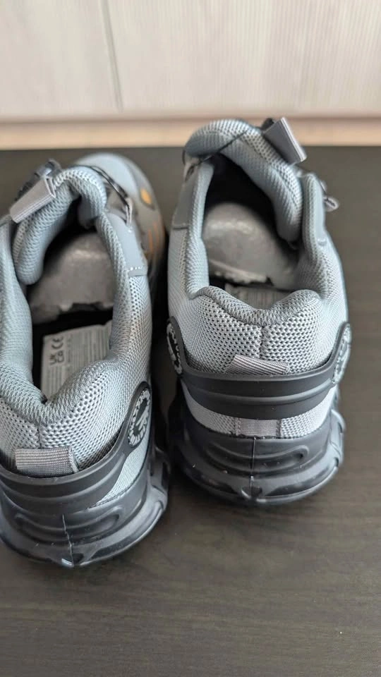 Brand new safety shoes with steel/composite toe (never worn) - photo 4