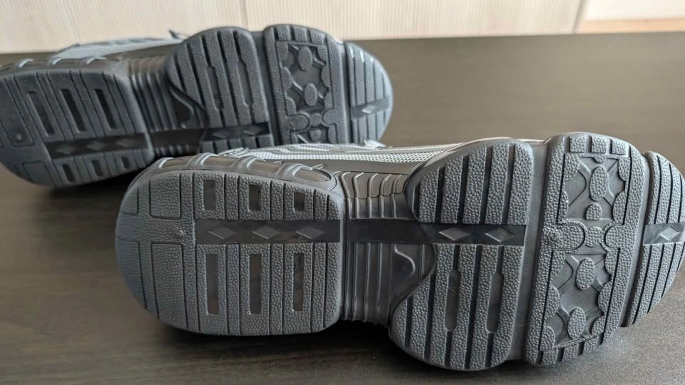 Brand new safety shoes with steel/composite toe (never worn) - photo 5
