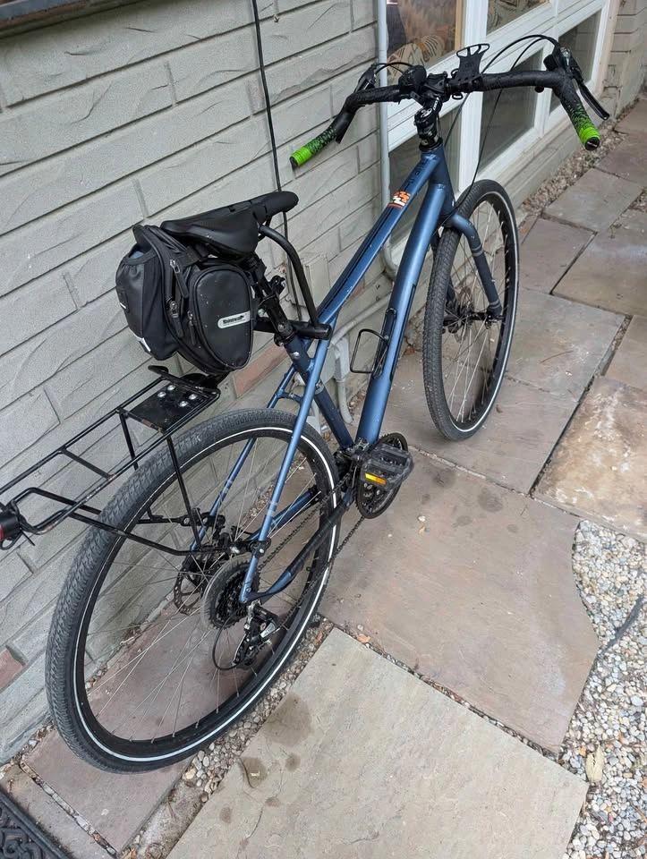 GT Traffic 2.0 bike - photo 3