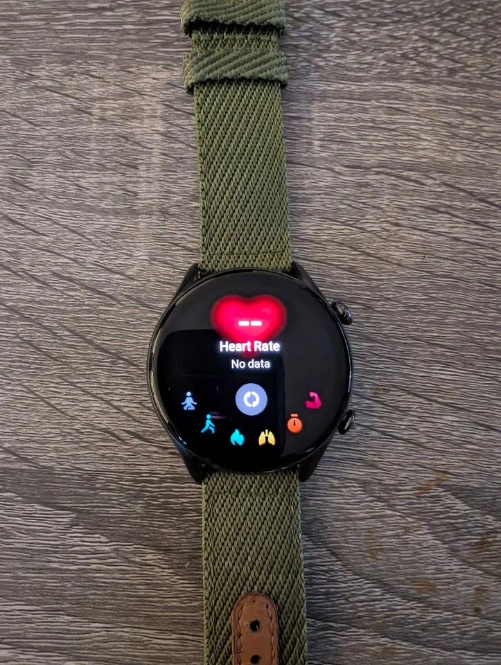 Amazfit GTR 3 Pro Smartwatch with Green Strap - photo 2