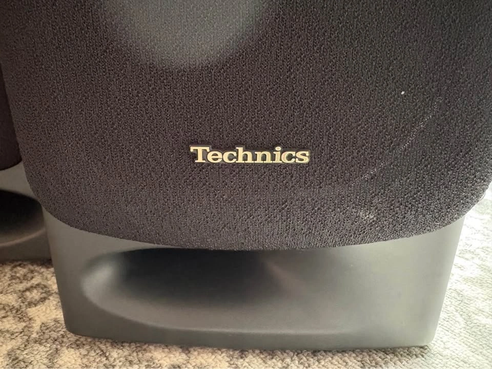Vintage Technics SB-CH455 3-Way Bookshelf Speakers – 100W, 6 Ohm - photo 4