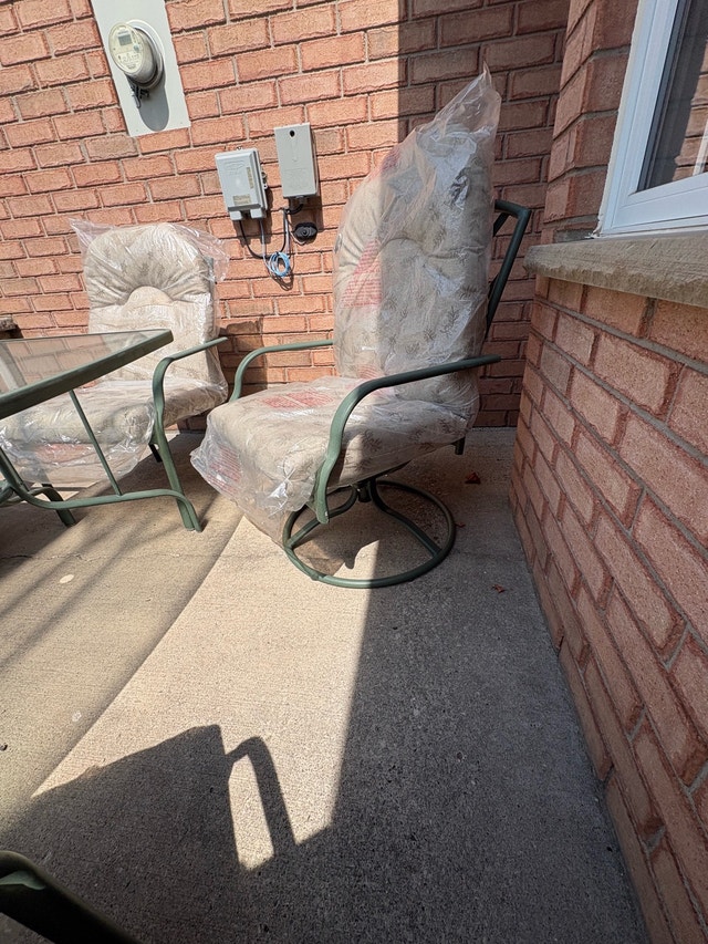 patio furniture - photo 4