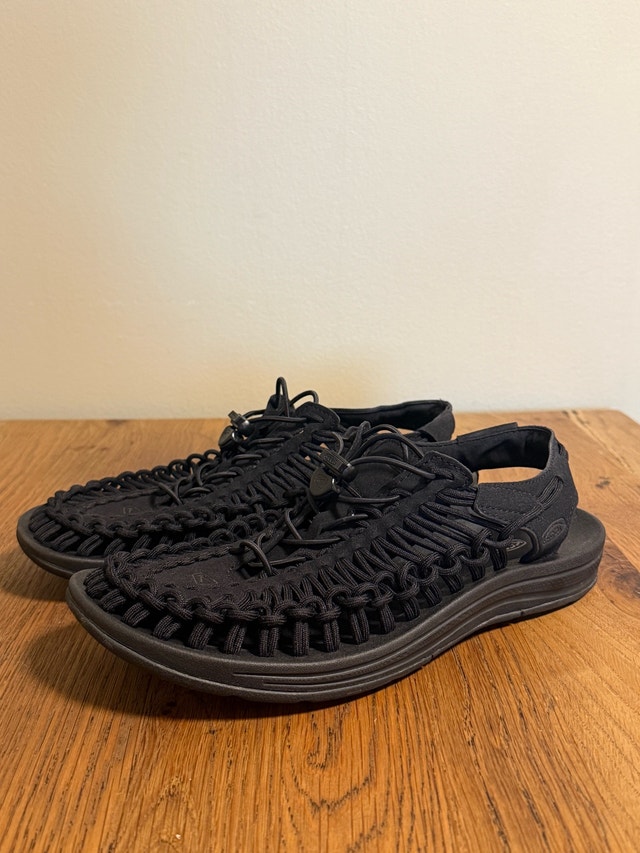 Keen Uneek men US9