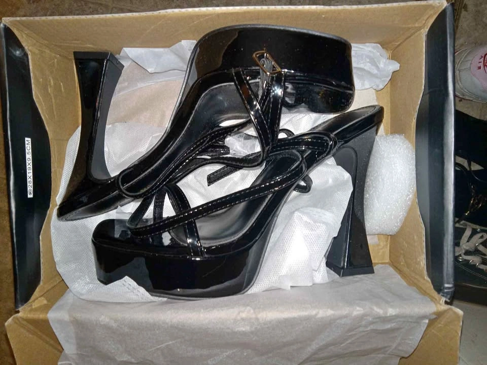 Size 8 Black platform sandals