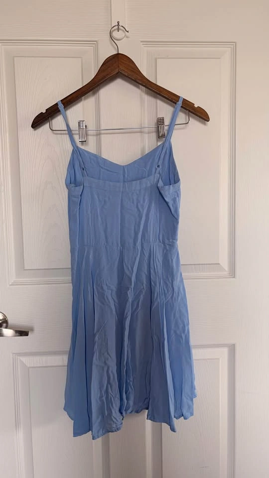 Aritzia dress - photo 3