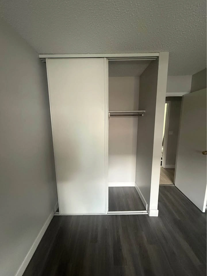 Private room for rent - photo 3