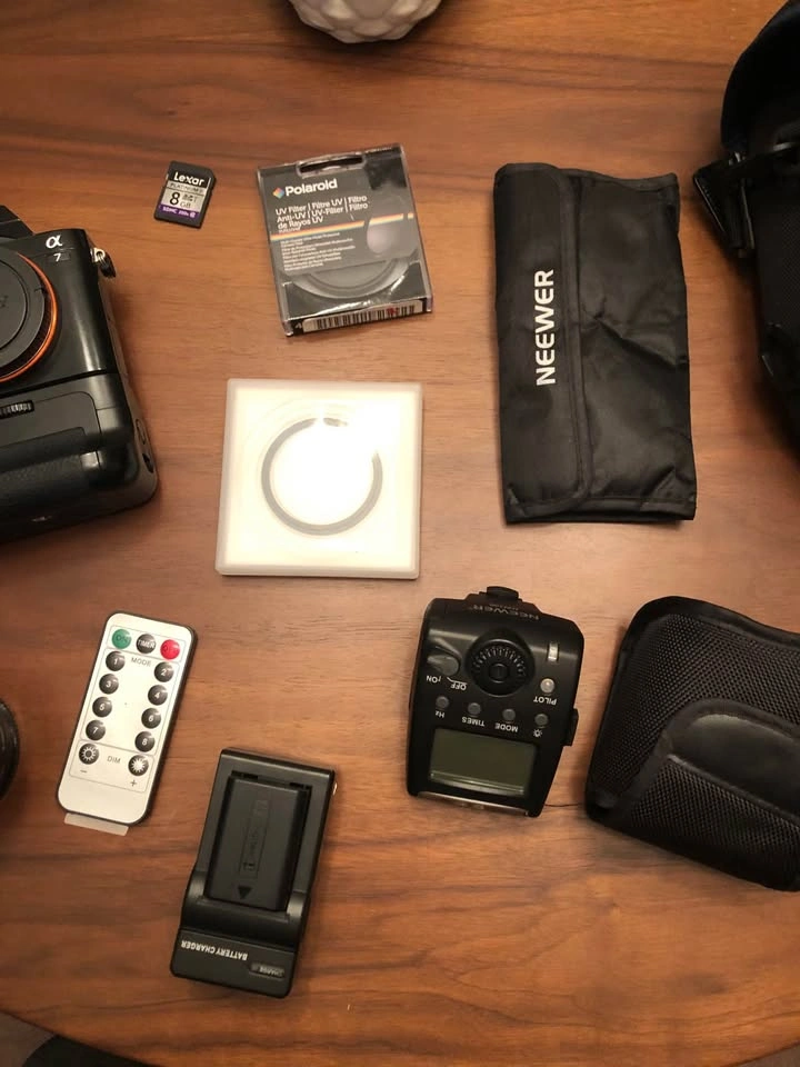 Sony Full Frame α7 Camera - photo 2