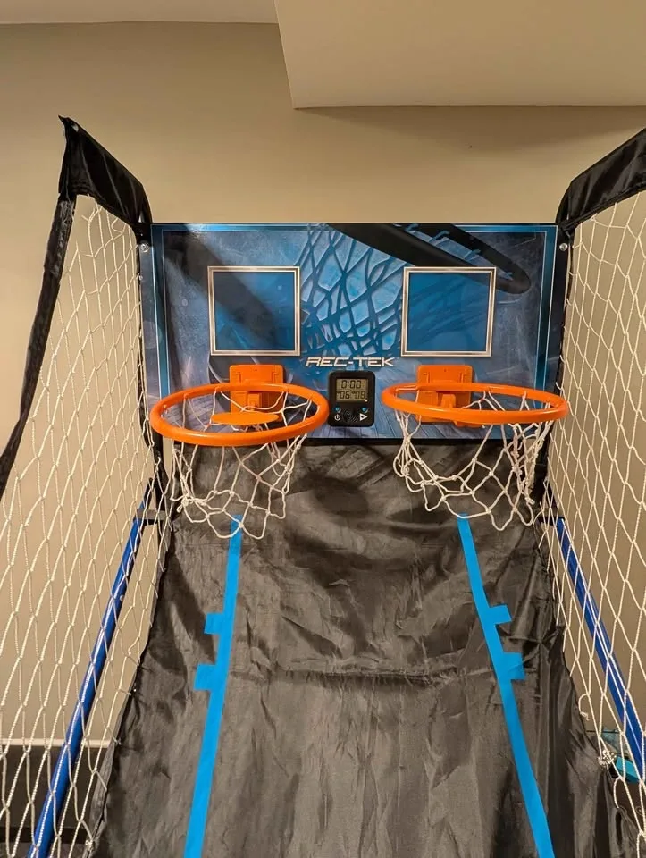 Rec-Tek Arcade Basketball Shoot-out - photo 2