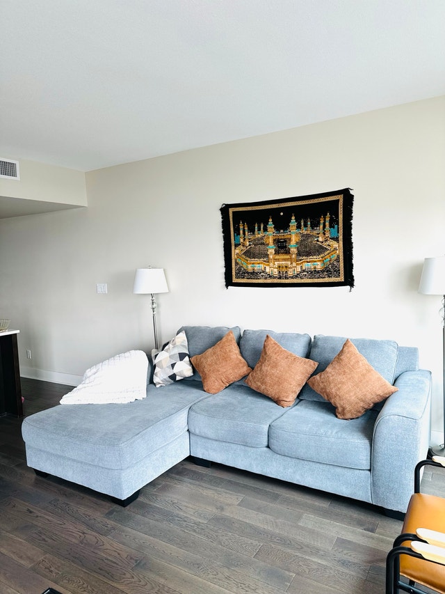 Contemporary Gray 2-Piece Sectional - photo 4