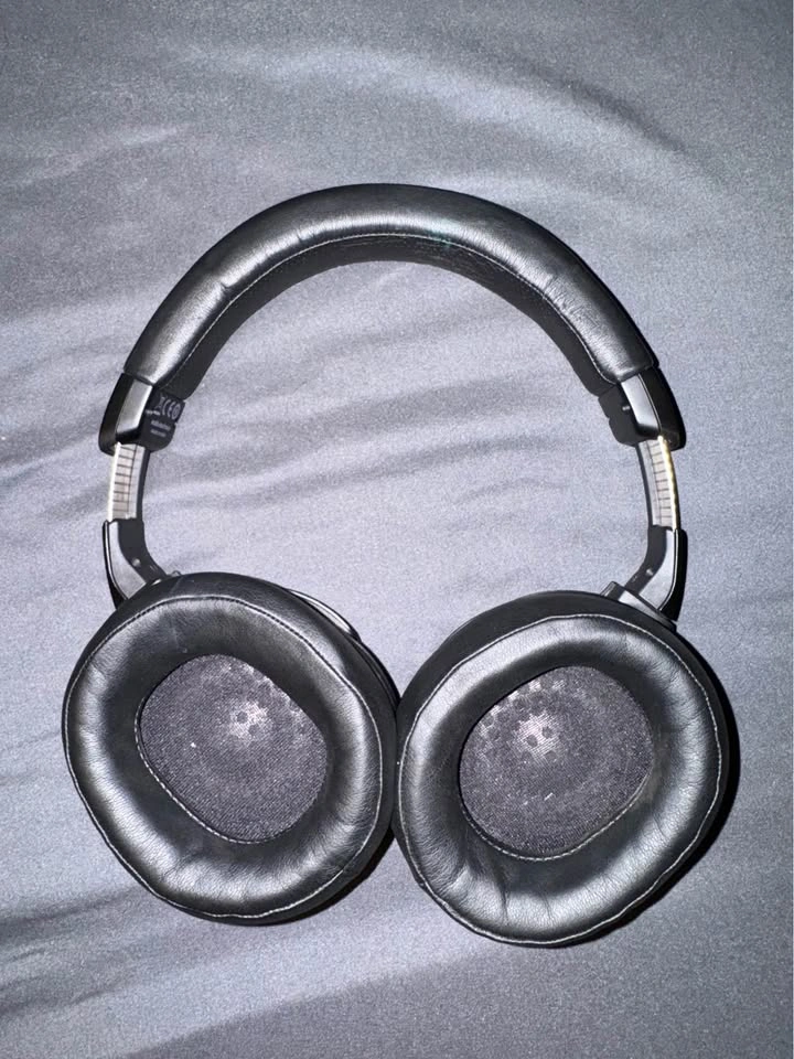 Audio-Technica Bluetooth Headphones ATH-WS990BT - photo 2