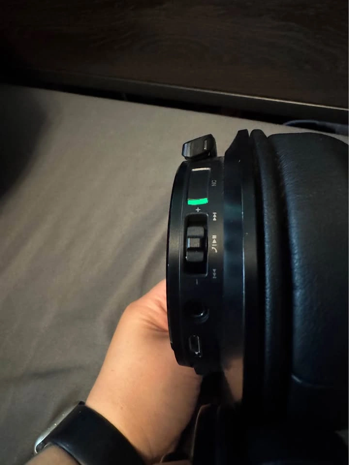 Audio-Technica Bluetooth Headphones ATH-WS990BT - photo 4