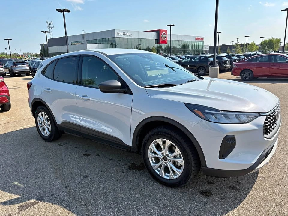 2025 Ford Escape