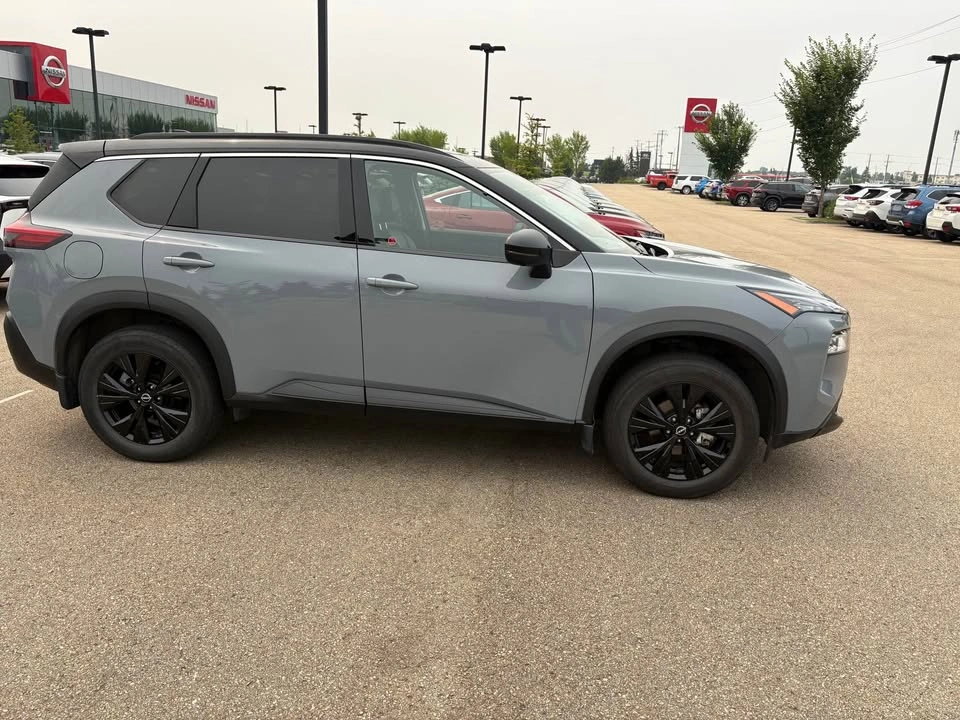 2023 Nissan Rogue - photo 2