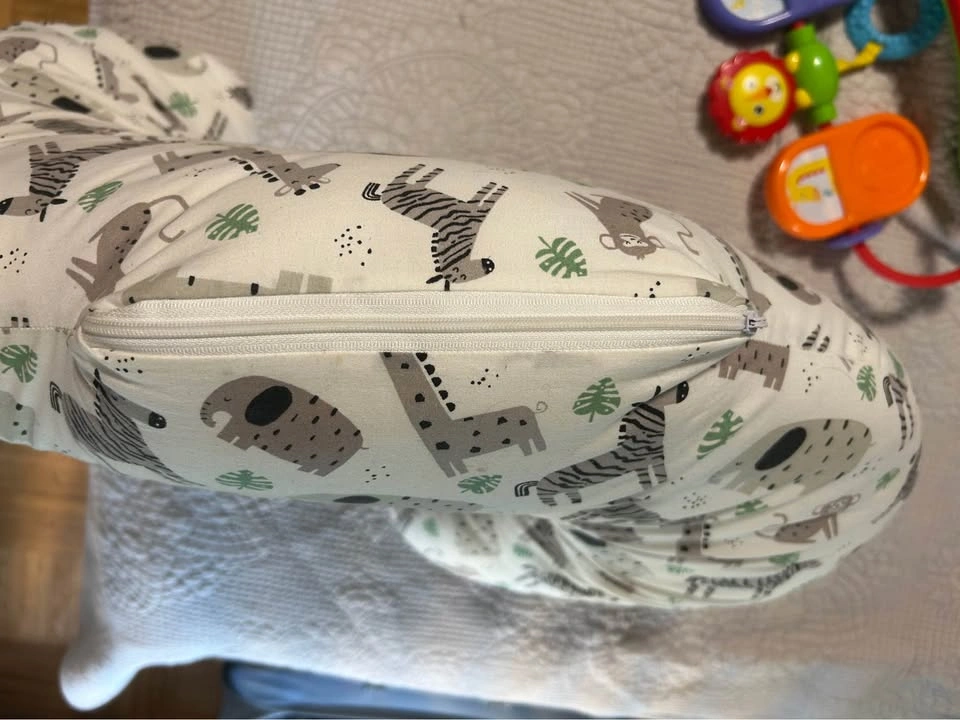 Boppy Nursing Pillow with Toy Bar - photo 3