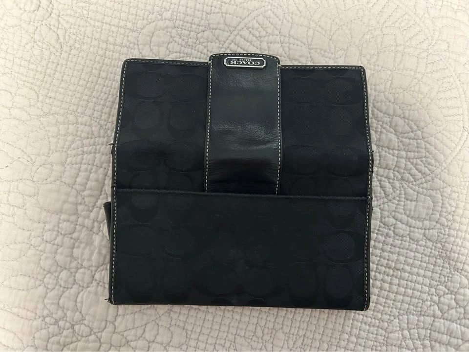 Coach Signature Canvas Slim Wallet - photo 3