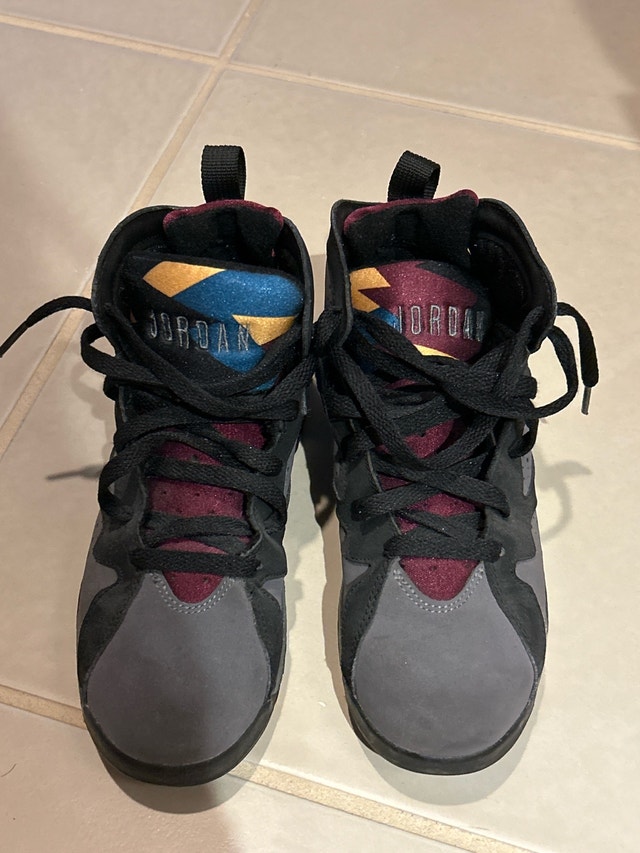 Used Kids Jordan’s - photo 2