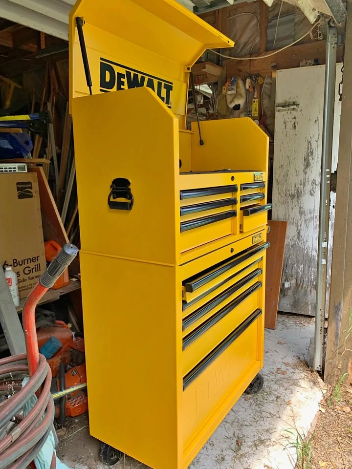 DeWalt 36" Rolling Toolbox & Cabinet