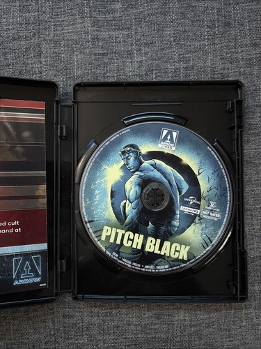 Pitch Black [4K Ultra HD / UHD] [Blu-ray] DVDs - photo 3