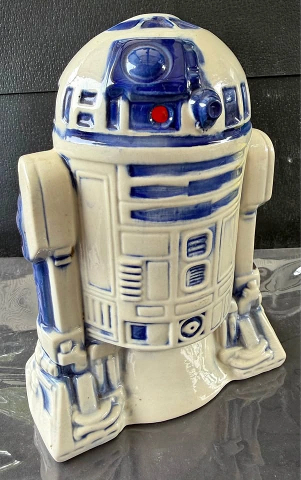 Vintage 1977 Star Wars R2-D2 Ceramic Bank