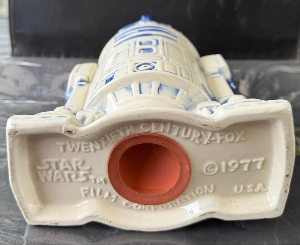 Vintage 1977 Star Wars R2-D2 Ceramic Bank - photo 5
