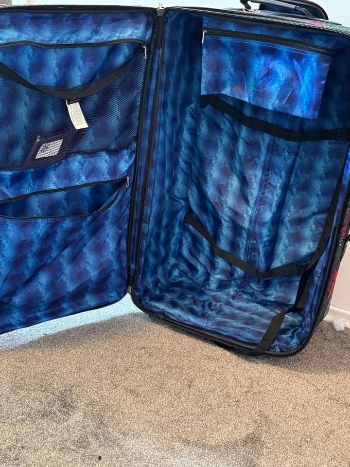 Tracker Suitcase Large - photo 2