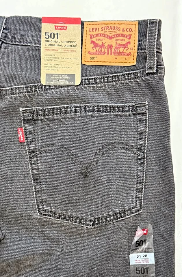 New: Levi’s 501 Original Cropped Women’s Jeans 31W 28L