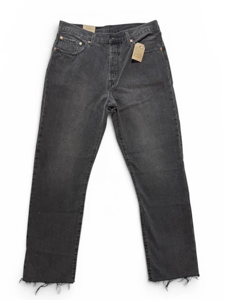 New: Levi’s 501 Original Cropped Women’s Jeans 31W 28L - photo 2