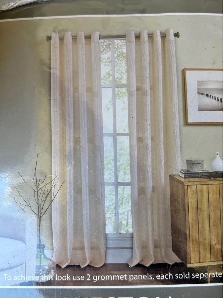 BNIB 2 Sheet Curtains