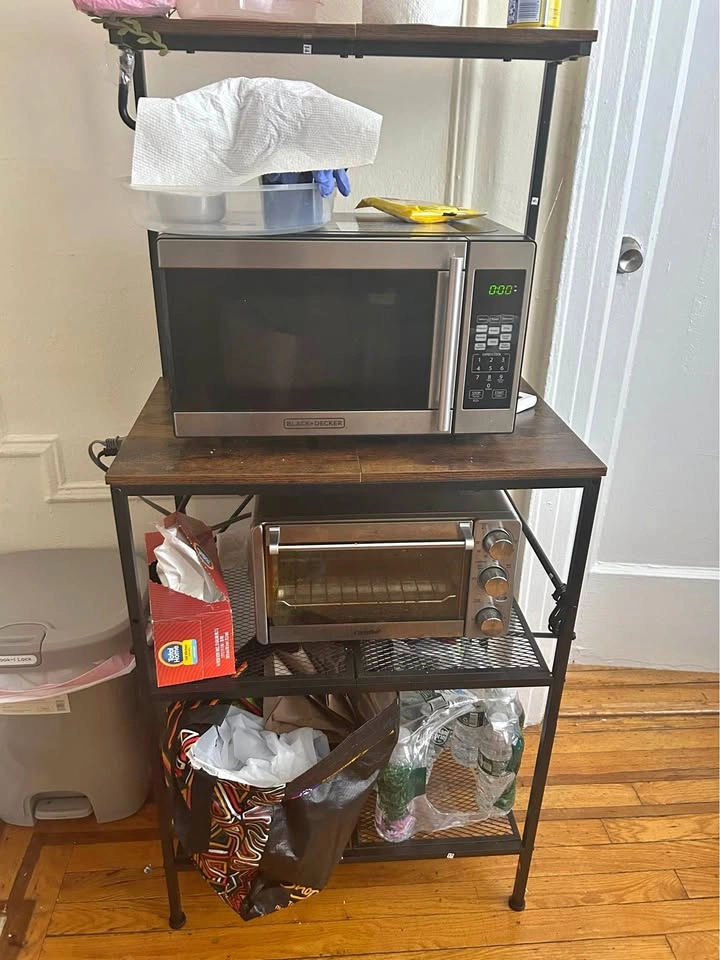 Kitchen Organizer Stand / Microwave Cart – Excellent Condition