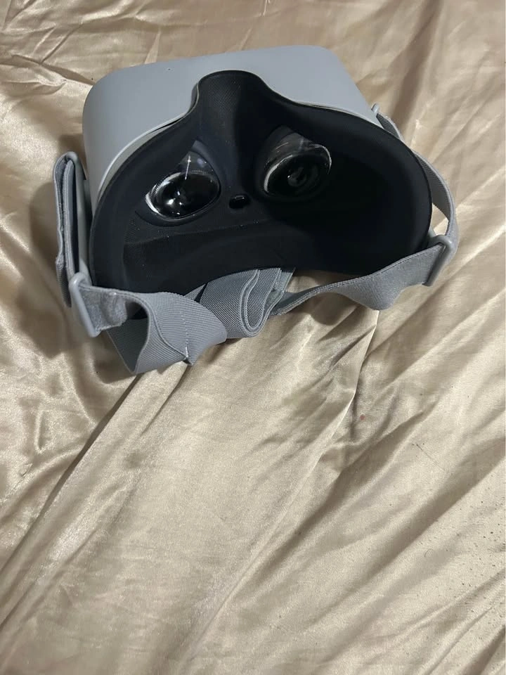 Oculus Go VR Headset - photo 3