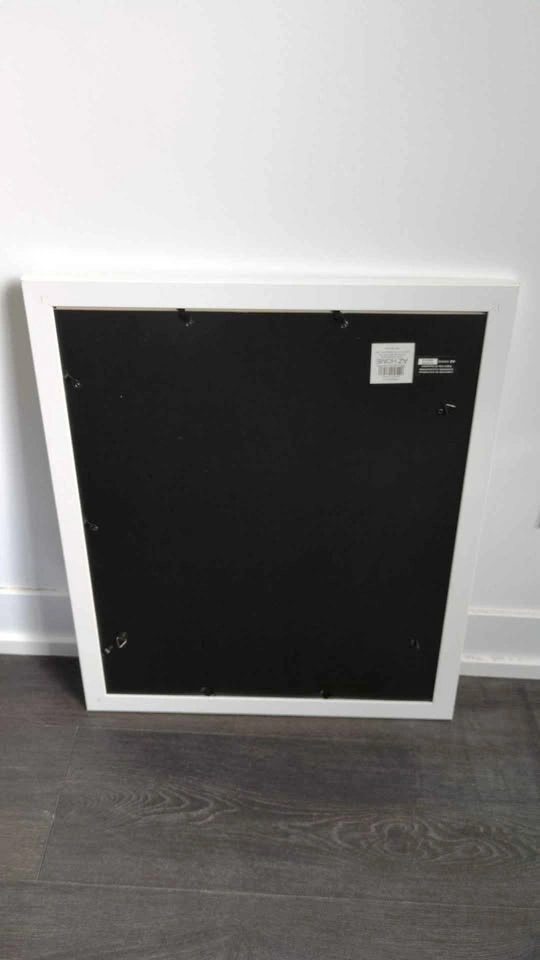 White wooden picture frame 16x20 in - photo 2