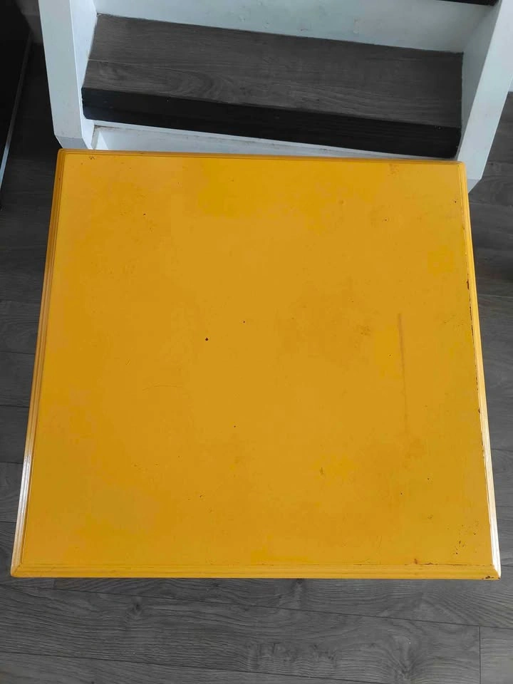 Yellow and Wood Square End Table - photo 4