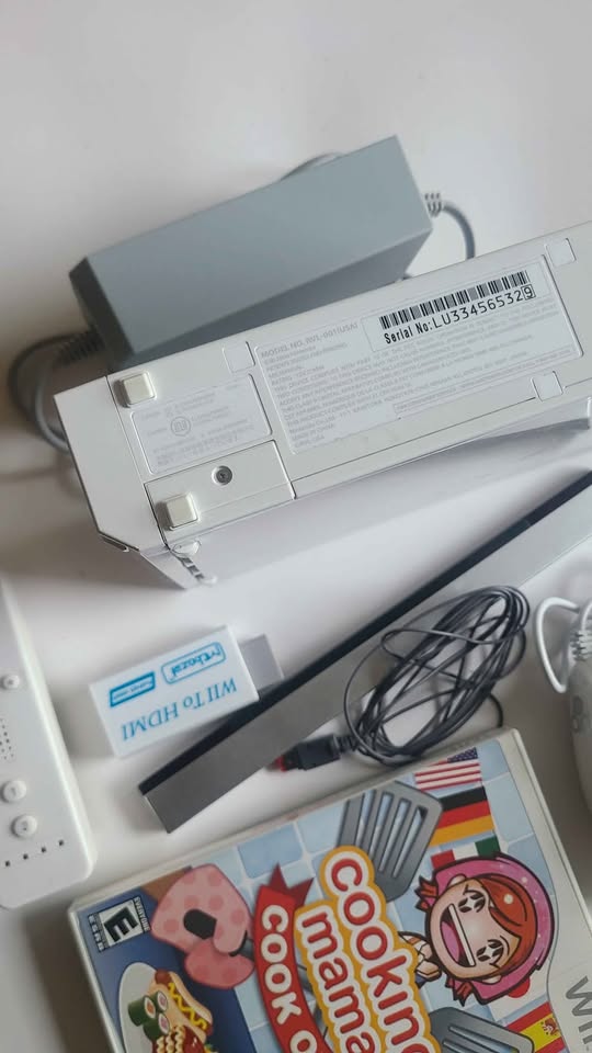 Nintendo Wii Console Bundle - Cooking Mama Game + Remote + HDMI! - photo 4