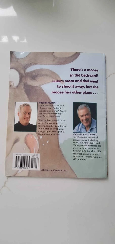 Moose! Scholastic Paperback Book By: Robert Munsch - photo 2