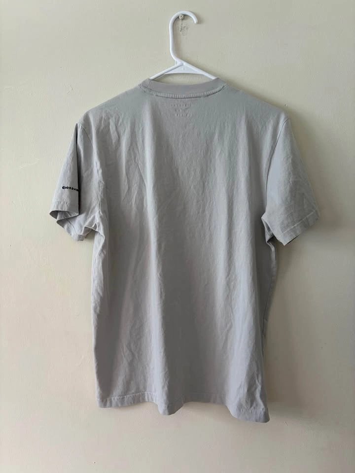 Men’s Minimalist Crewneck T-Shirt - Light Grey - photo 3