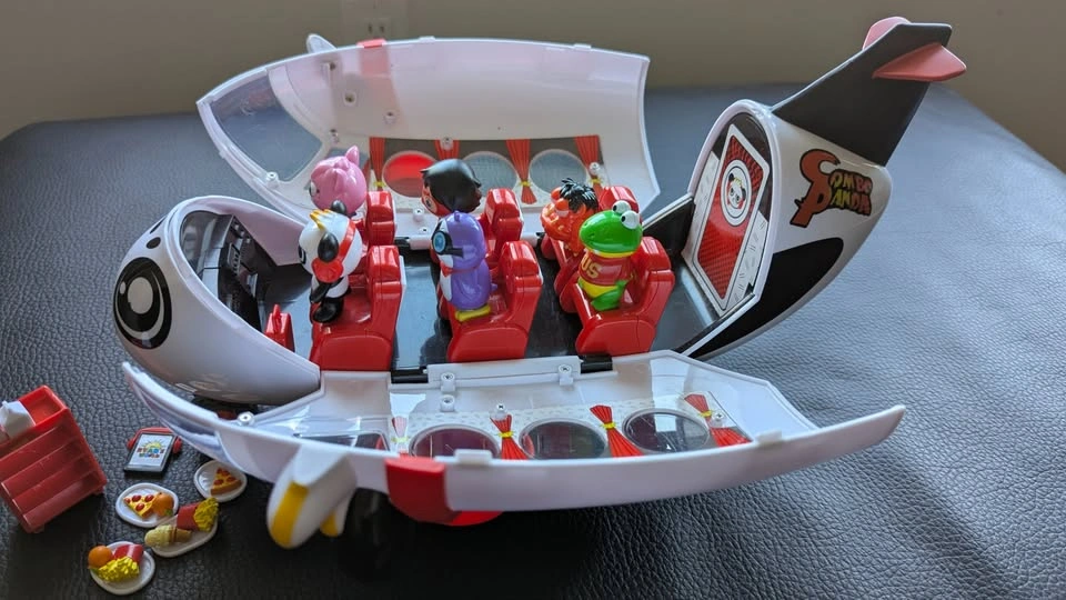 Ryan's World Combo Panda Airlines Airplane Playset - photo 4