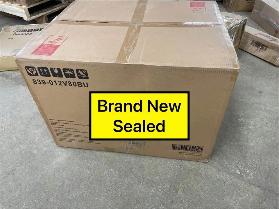 Brand New Modern Accent Chair image indicator(2)