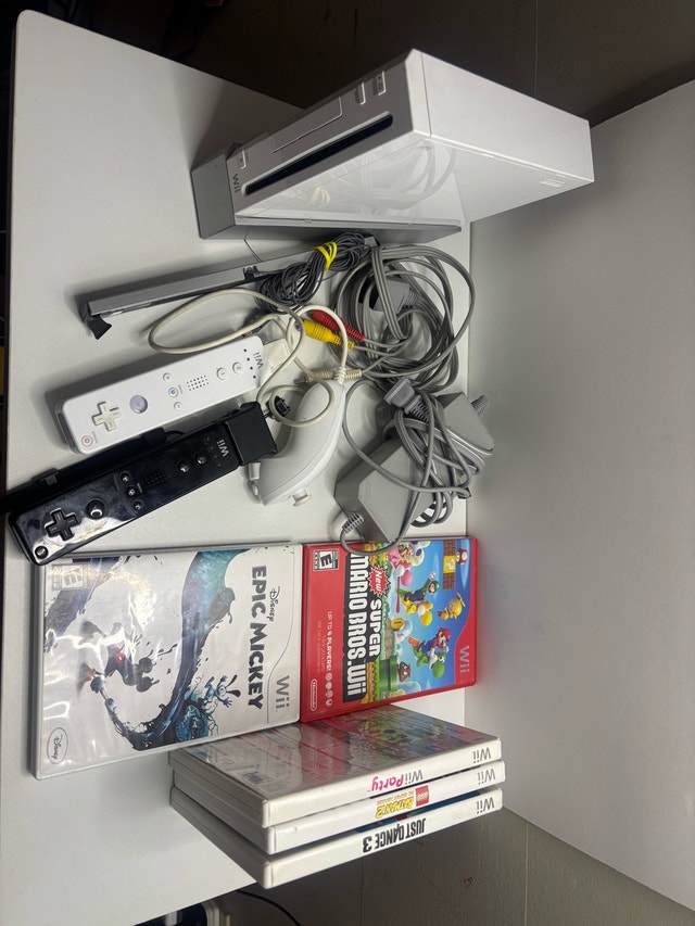 Wii and accessories