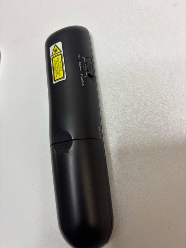Canon PR10G Wireless Presenter - photo 2