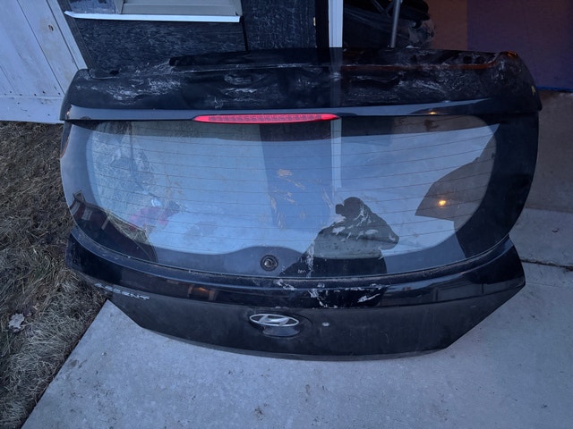 2012-2016 Hyundai Accent Tailgate