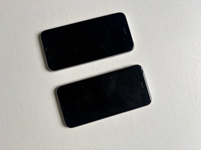 iphone 6 64GB Unlocked - photo 2