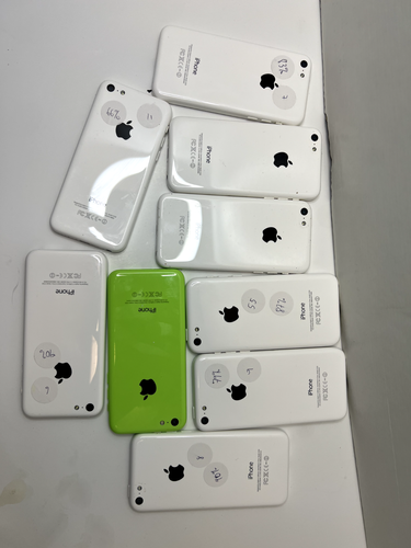 Apple iPhone 5c 8 GB Unlocked