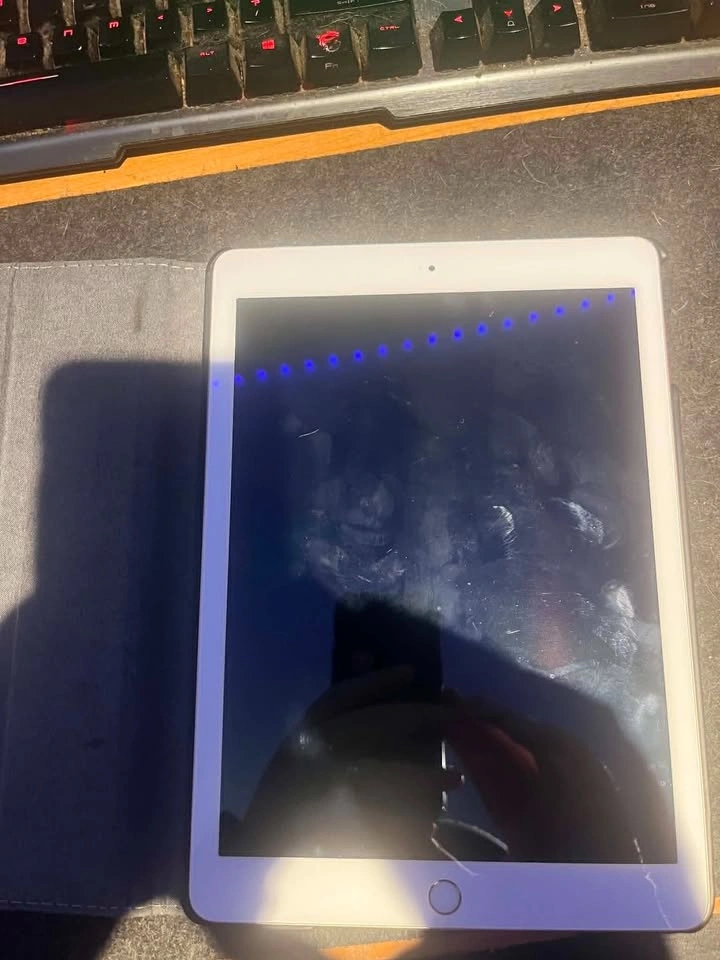 Ipad 5th Gen - photo 2