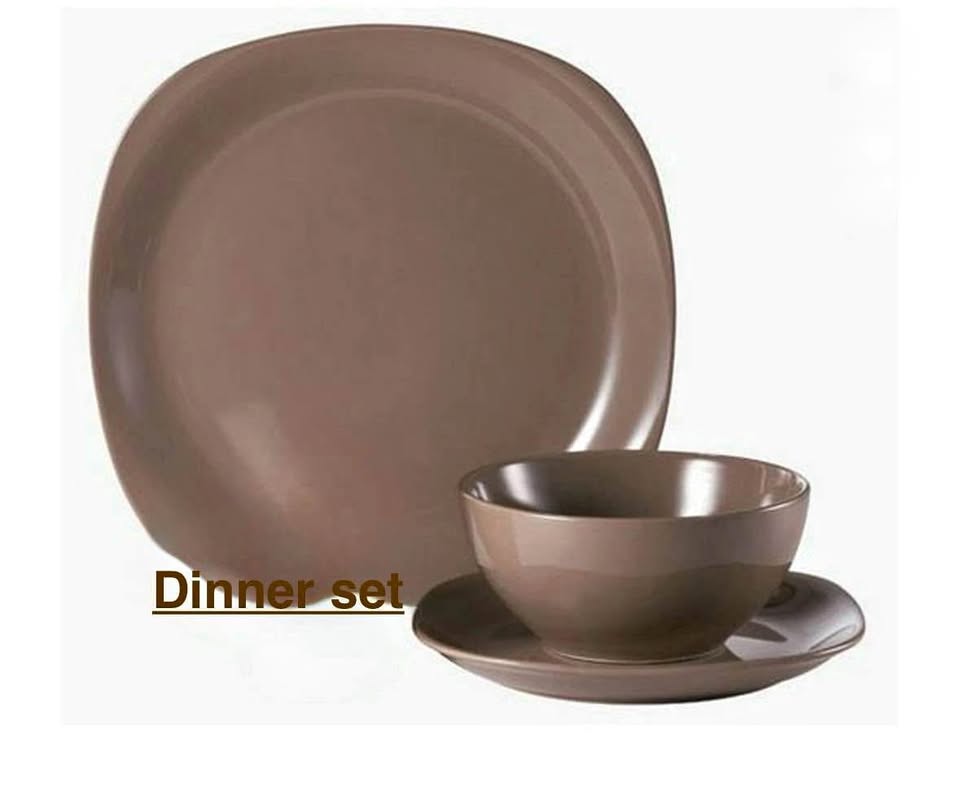 Mainstays dinner set for 3(8 pieces)
