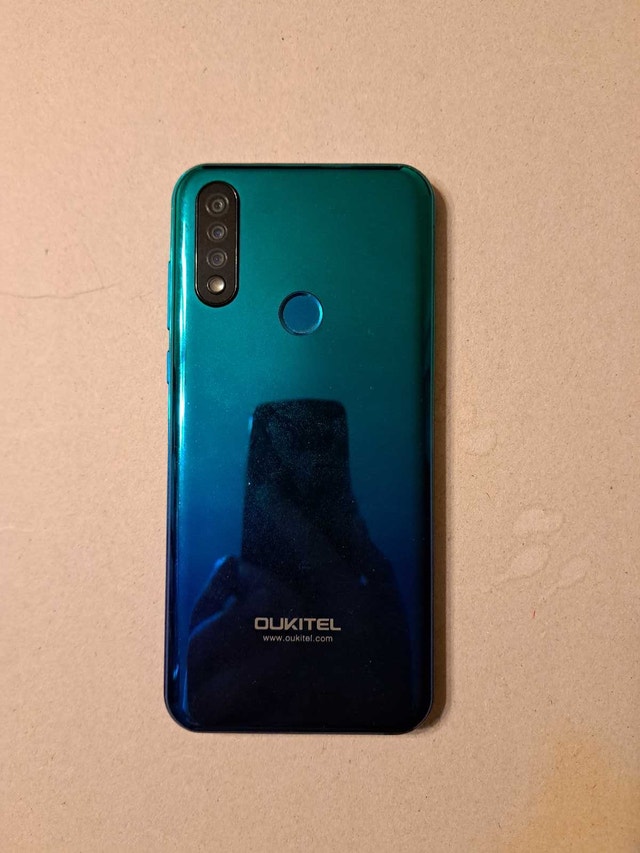 Dual-SIM Oukitel 6.35" Fingerprint Unlocked Android Phone - photo 3
