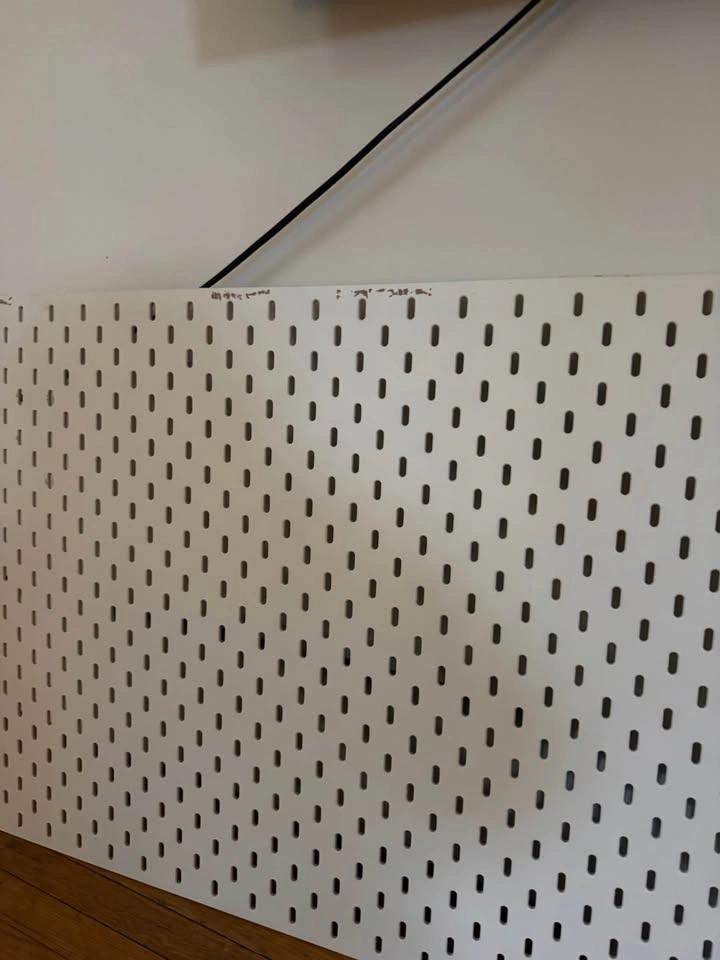 4 IKEA Skadis pegboard with accessories - photo 3