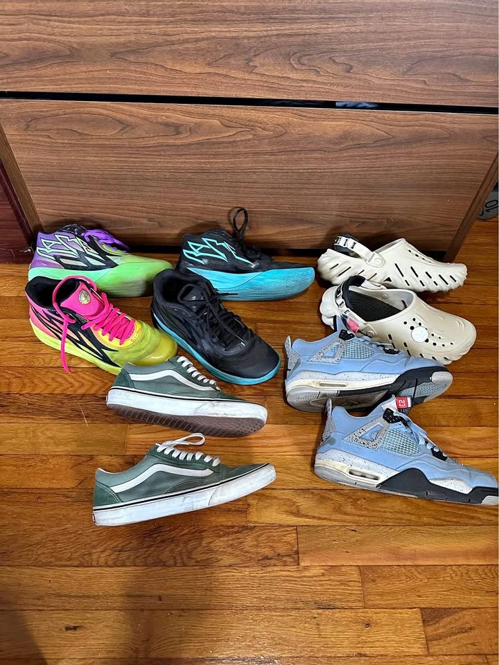 MENS SHOE LOT!