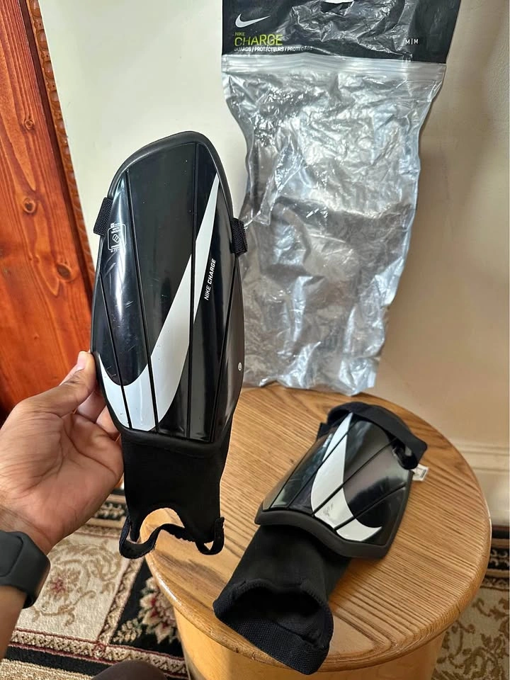Nike Charge Shin Guards Soccer